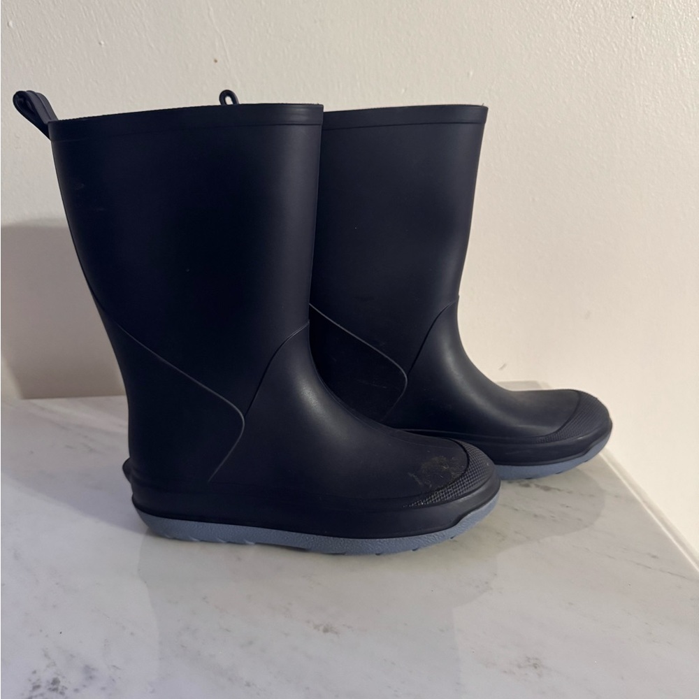 Black Rubber Rain Boots